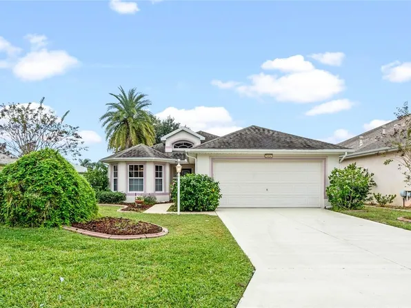 5454 Sir Churchill Dr, Leesburg, FL 34748
