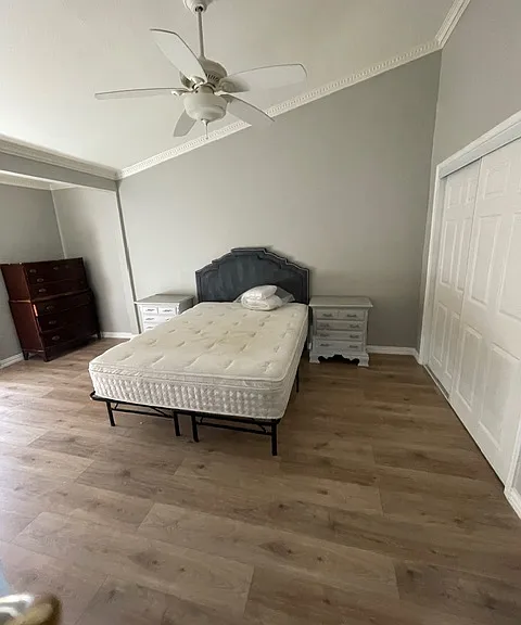 106 Oakbrook Dr — Photo 16