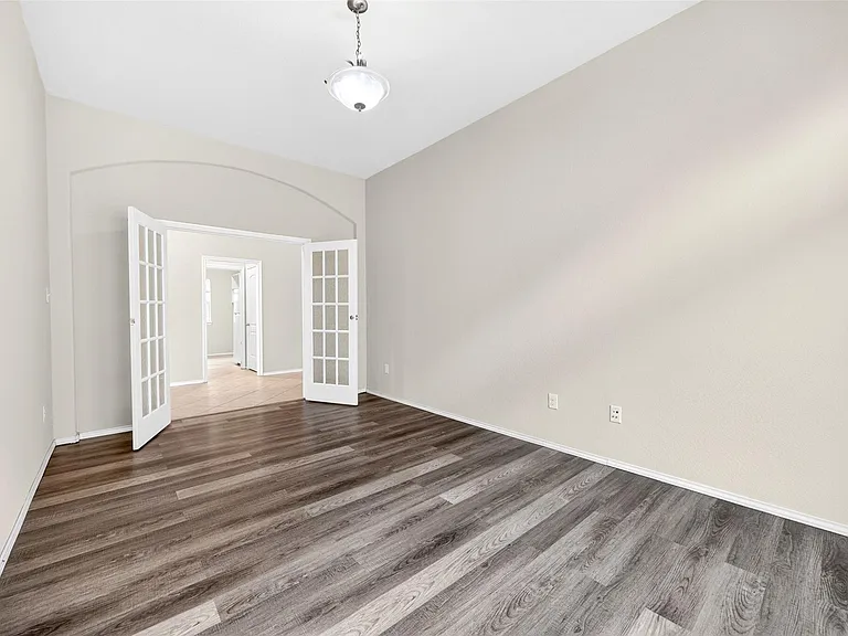 26303 Serenity Oaks Dr — Photo 16