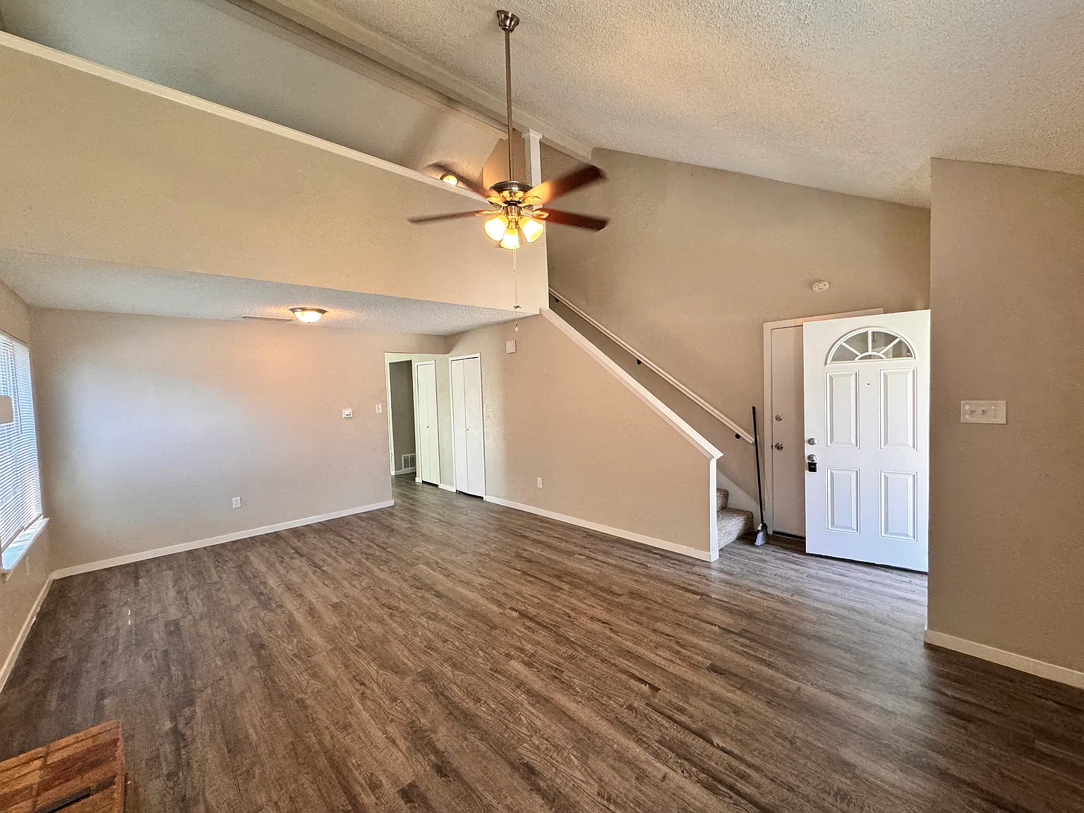 2518 Fallcreek St Arlington TX 76014 — Photo 4