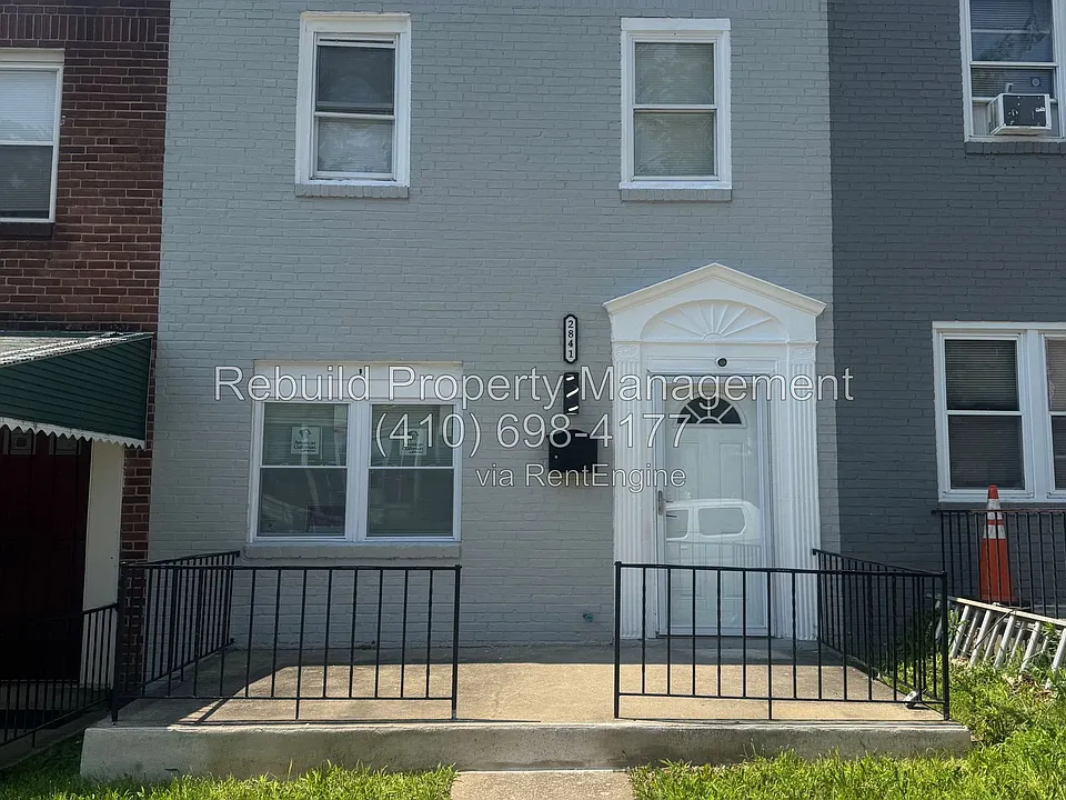 2841 Oakford Ave