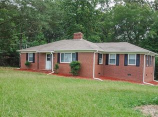 4910 Sparrow Dairy Rd, Gastonia, NC 28056