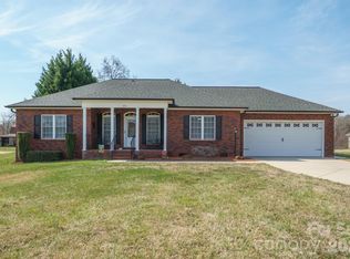 835 Sagefield Ct, Lincolnton, NC 28092