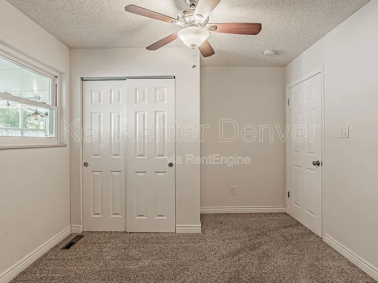 535 S Cody St — Photo 34