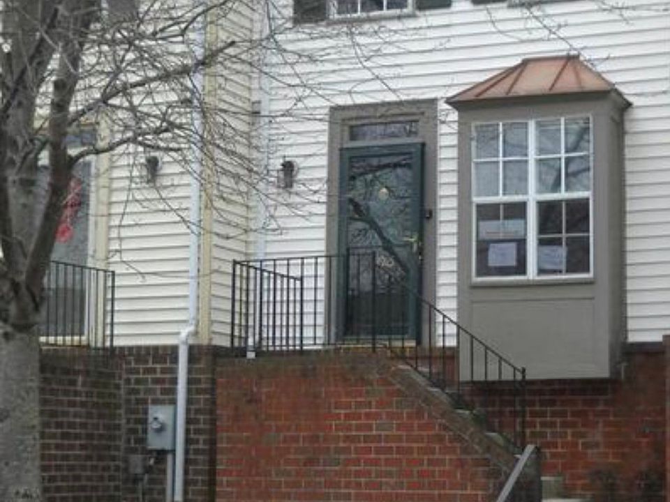 1st image of 6945 Rockfield Rd