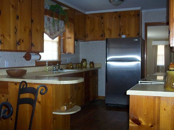 4th image of 517 Scenic Dr