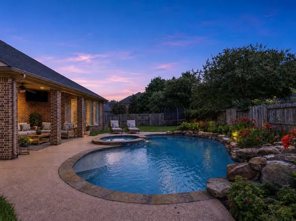 5414 Skyline Edge Ct, Fulshear, TX 77441