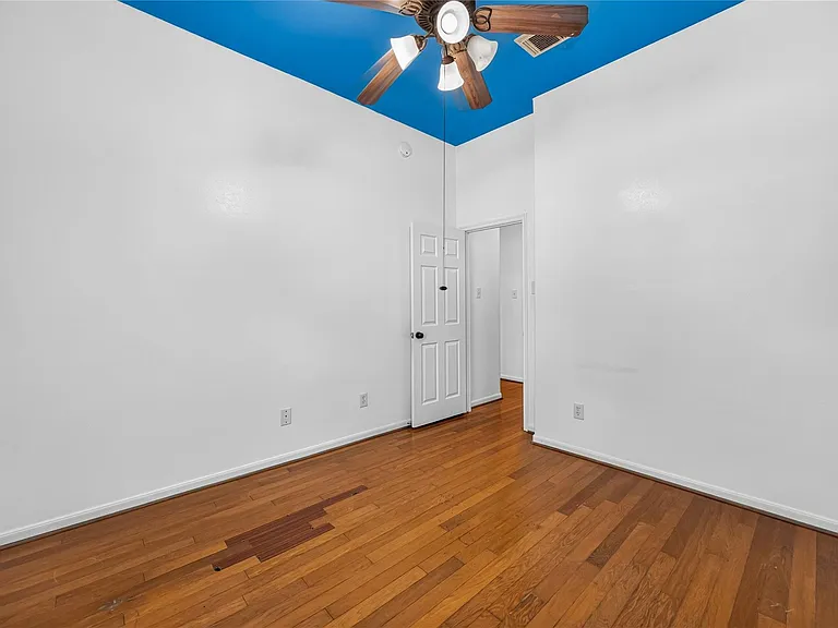 12807 Canyon Echo Dr — Photo 19