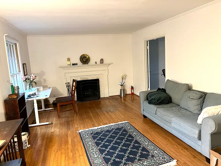 2432 Tryon Rd — Photo 10