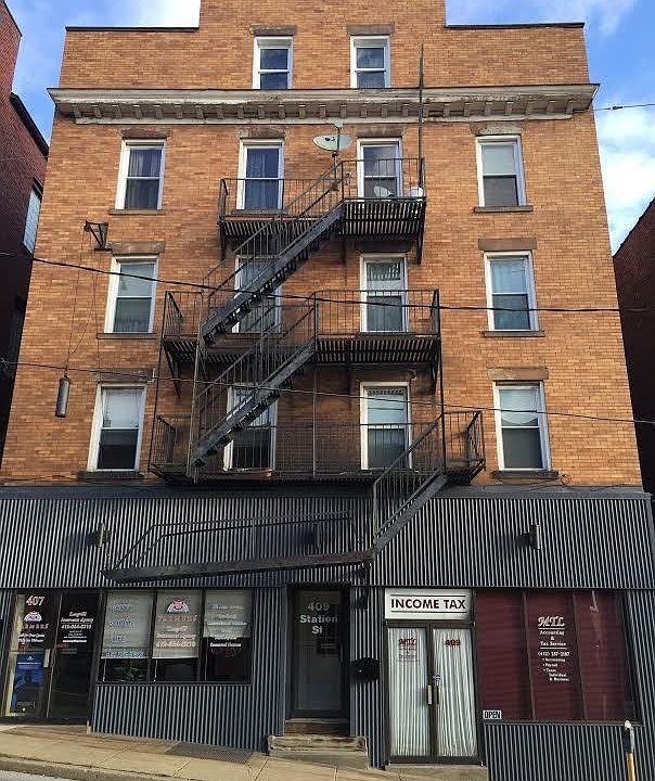 1st image of 407 Station St #6