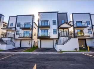 716 Seaport Dr #A, Elizabeth, NJ 07201