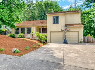 11690 NW Lovejoy St, Portland, OR 97229