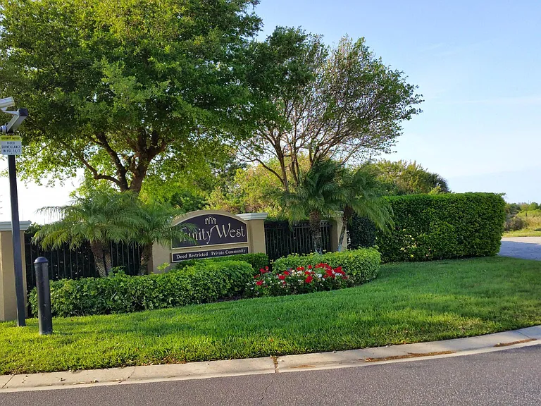 Trinity West is one of the most desirable gated communities in Trinity and convenient to everything!!
