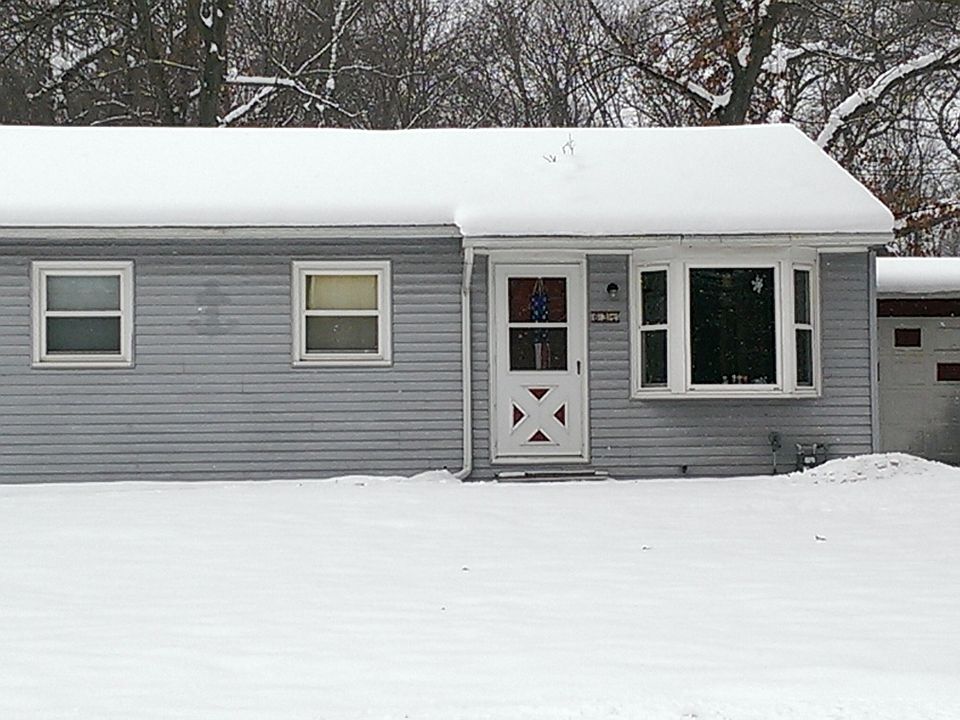 1st image of 63 Geiger Ave