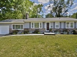 6623 W 72nd Ter, Overland Park, KS 66204