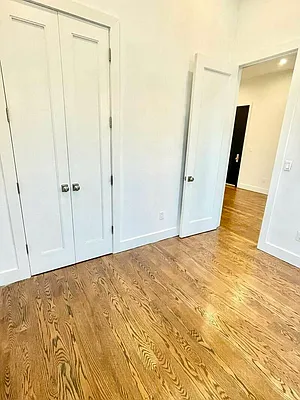 Rented by Lodger Corp | media 14