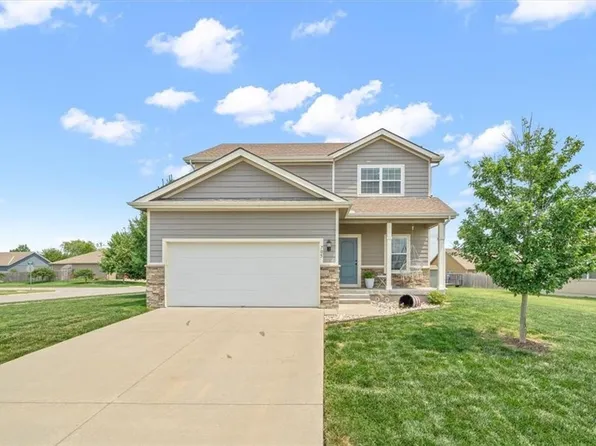 705 S Cherry St, Gardner, KS 66030