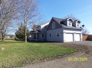 2556 Corey Rd, Central Point, OR 97502