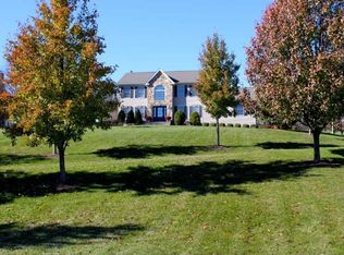 10 Linquenda Dr, Wantage, NJ 07461