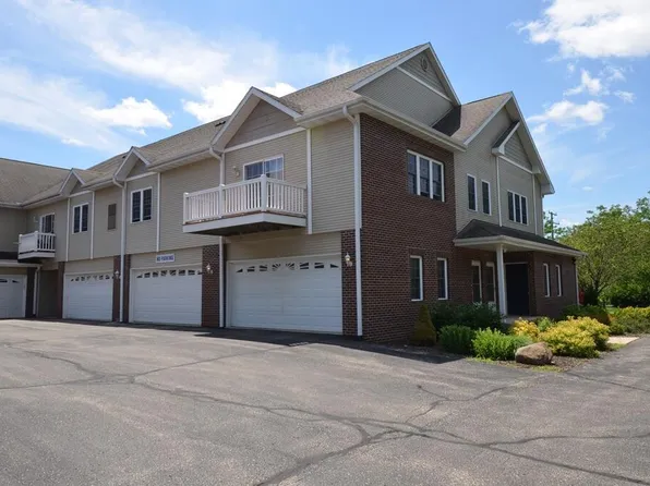 215 East Clay STREET, Whitewater, WI 53190