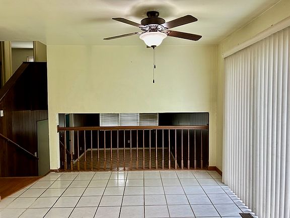 5th image of 226 Meadows Rd S