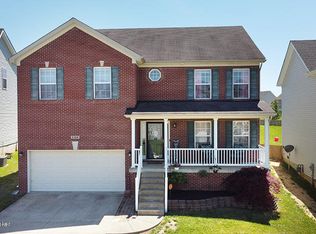 8304 Independence School Rd, Louisville, KY 40228