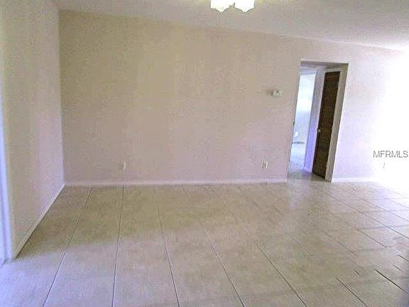 3rd image of 4612 N Jamaica St