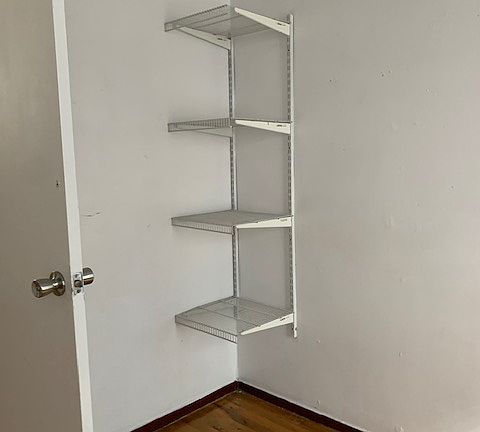 3rd image of 110 Mulberry St APT 14