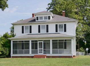 Cloister Dr, Gloucester, VA 23061