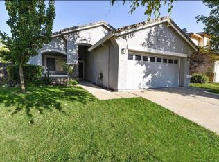 1372 Walden Dr, Folsom, CA 95630
