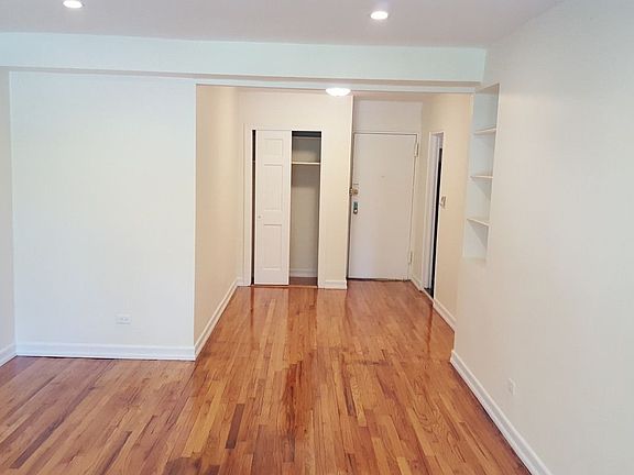 2nd image of 21102 75th Ave APT 3P