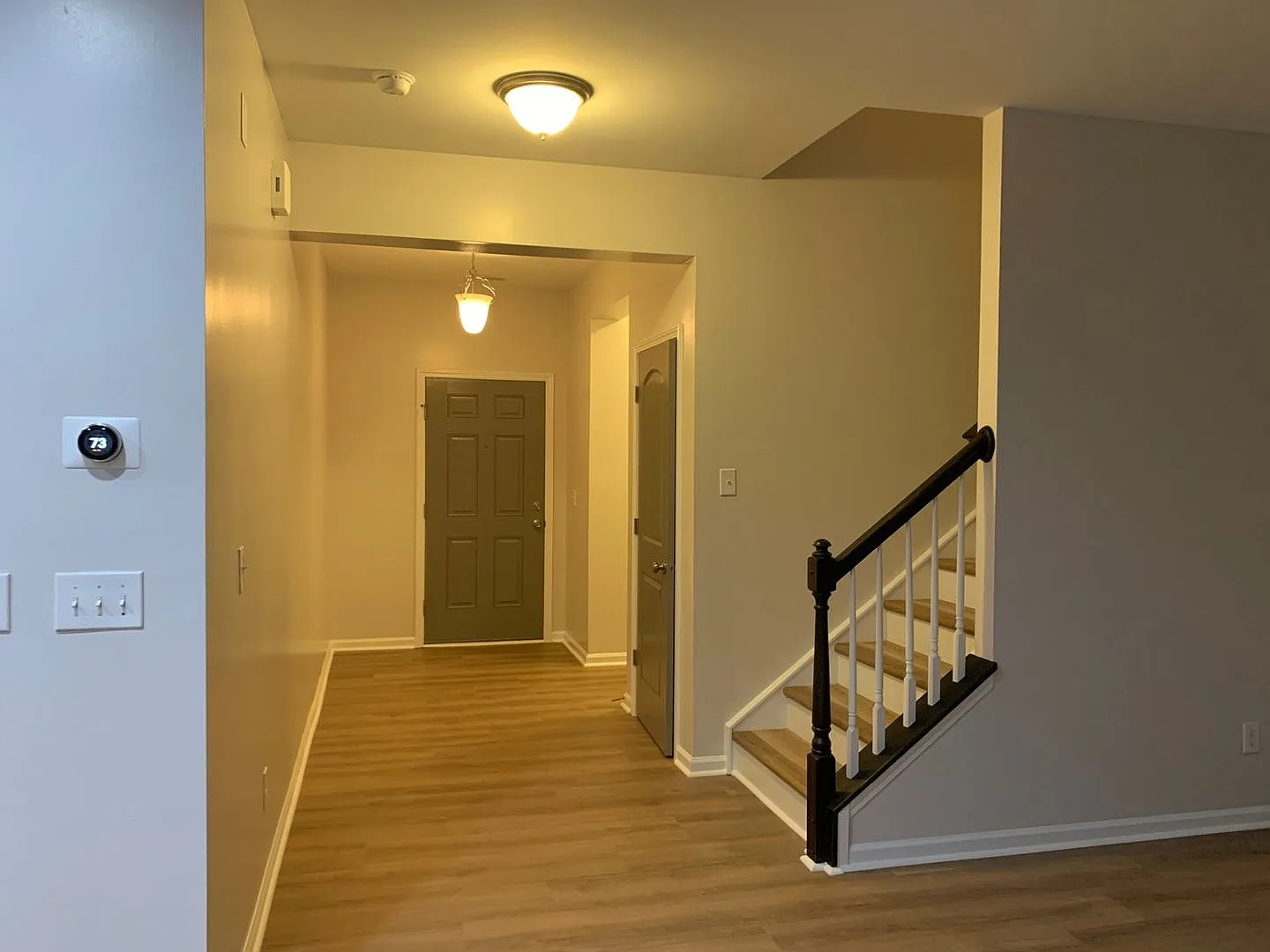 Spacious 4BR House in Charlotte — Photo 3