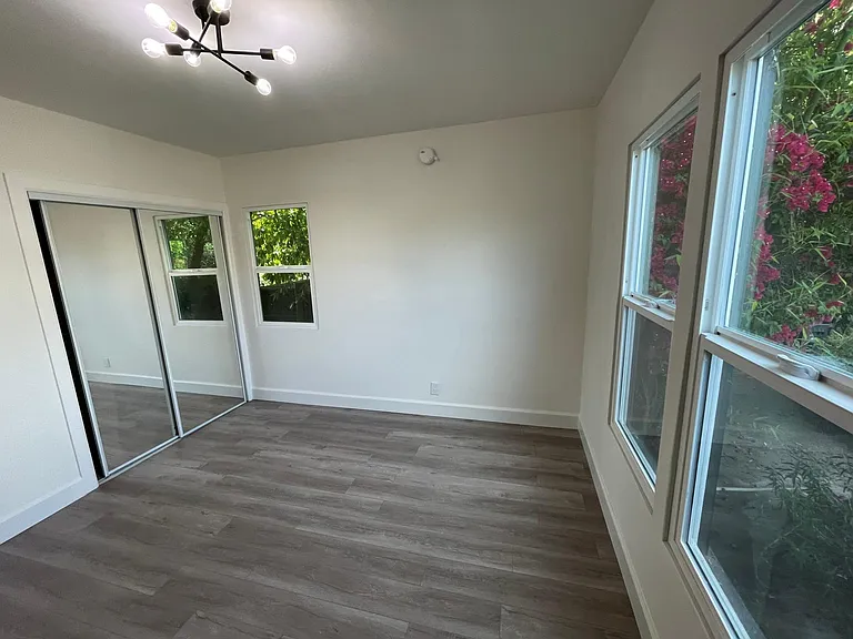 1201 S Orange Grove Ave #1 — Photo 11
