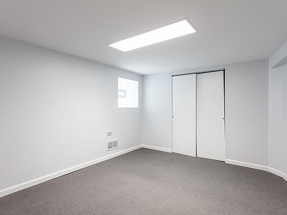 5th image of 2532 N Francisco Ave Unit G