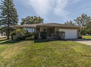 3899 Wiltshire Rd, North Royalton, OH 44133