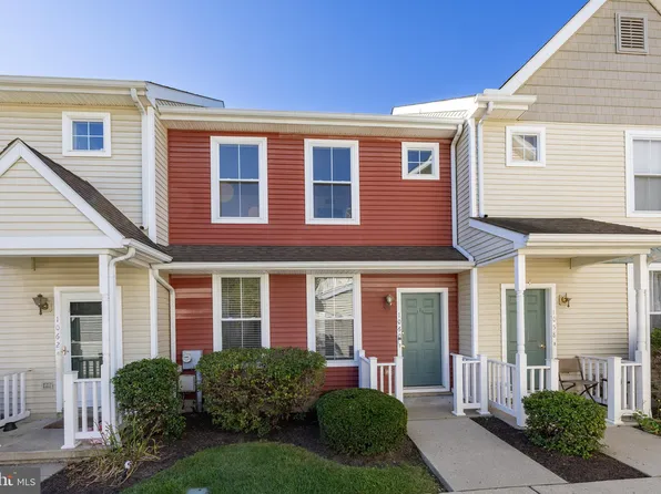 1060 Merchant St, Coatesville, PA 19320