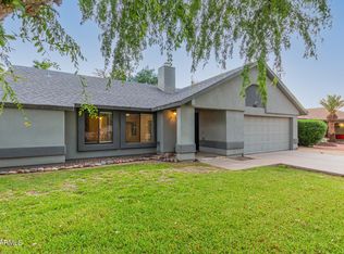 3041 E John Cabot Rd, Phoenix, AZ 85032