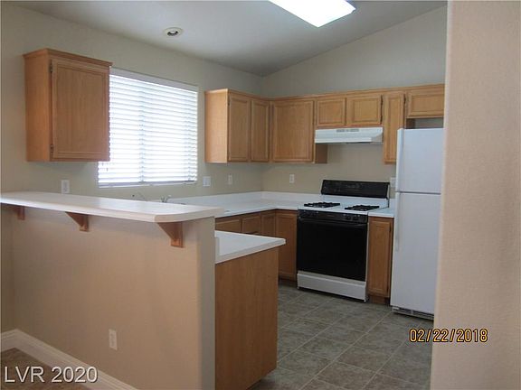 5th image of 9320 Cool Creek Ave #0