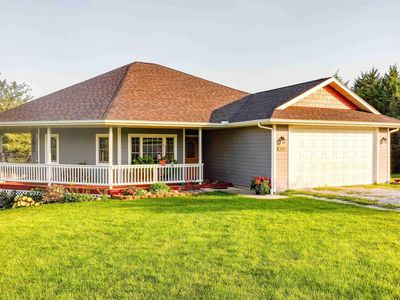 109 NW Cedar Rdg, Leon, IA, 50144