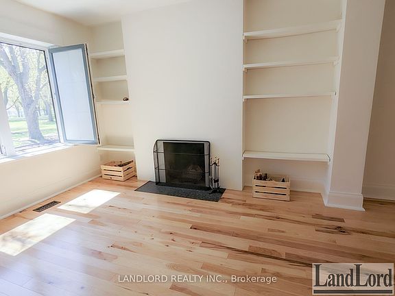 4th image of 142 Felstead Ave