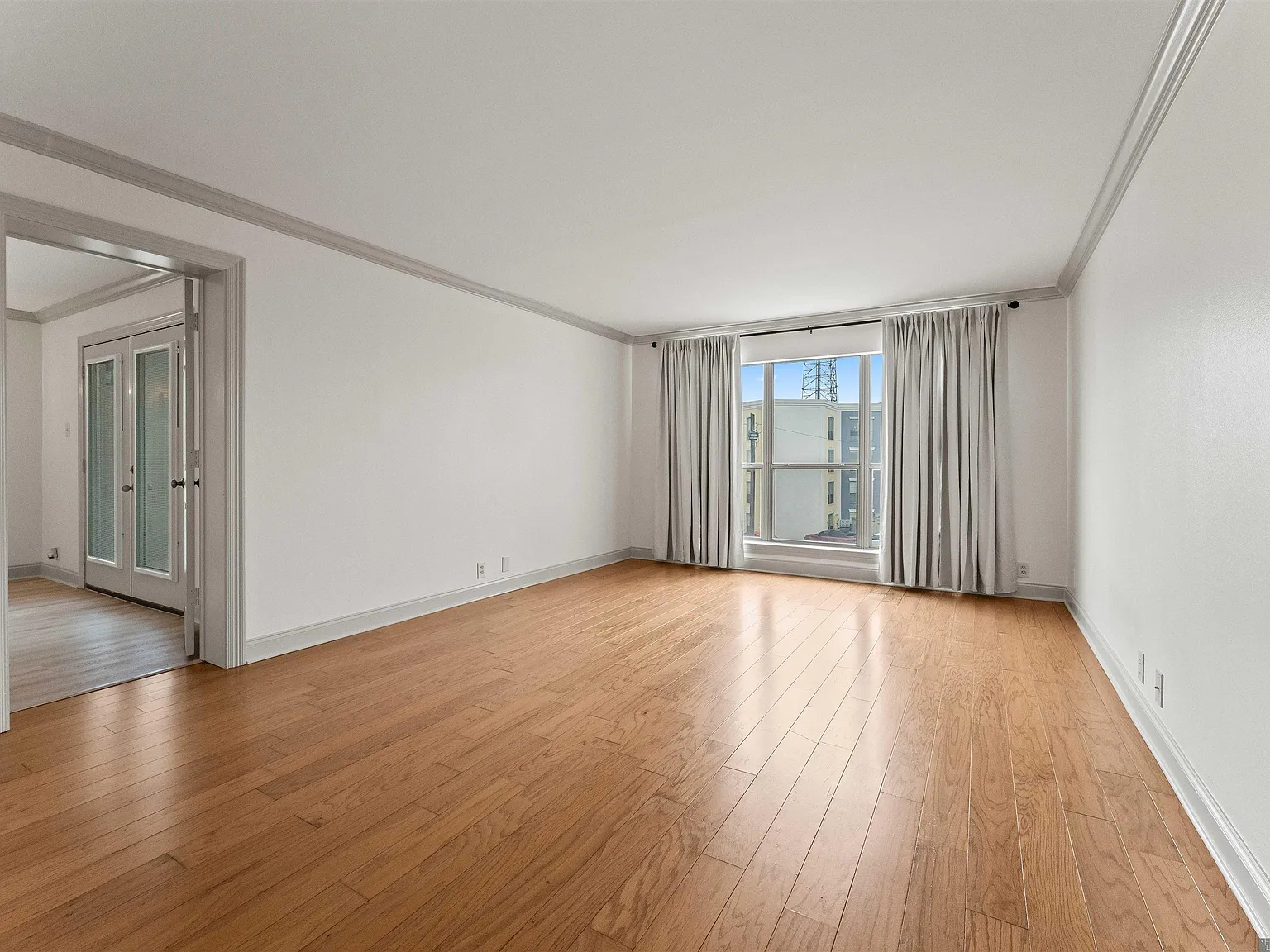2 bed, 1290 sqft, $1,475 — Photo 2