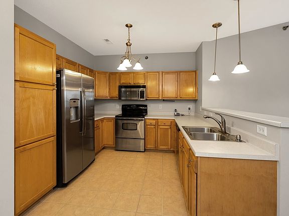 4th image of 1309 SE University Ave Unit 204