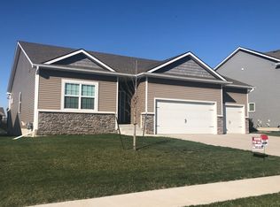 3128 NW Trestle Point Dr, Ankeny, IA 50023