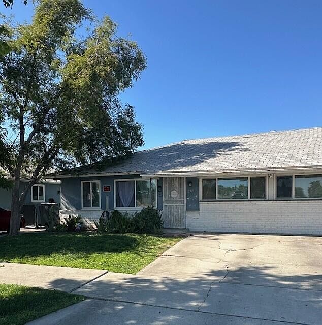 1st image of 2305 E Shields Avenue