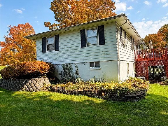3rd image of 21262 Denmark Rd