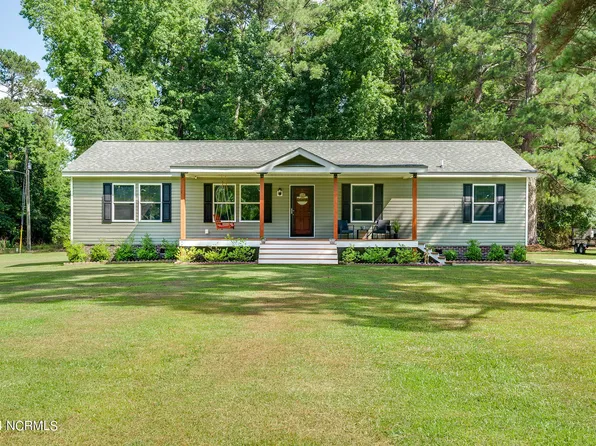 463 Stallings Road, Teachey, NC 28464