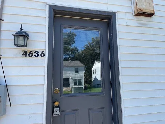 3 bed, $1,185 — Photo 1