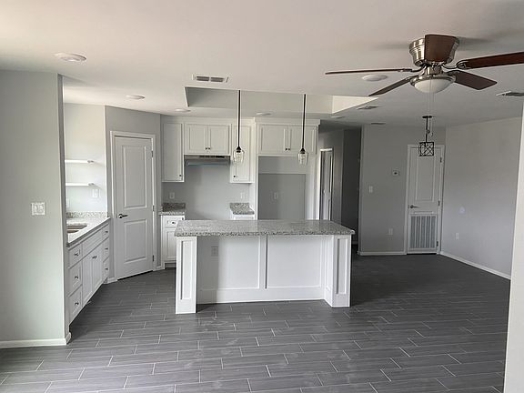 4th image of 1405 Glasscock Ave APT B
