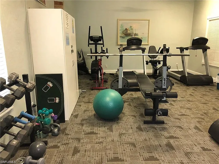321 Robin Hood Cir #201 — Photo 25