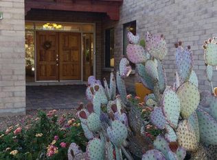 384 S Via De Los Campos, Tucson, AZ 85711